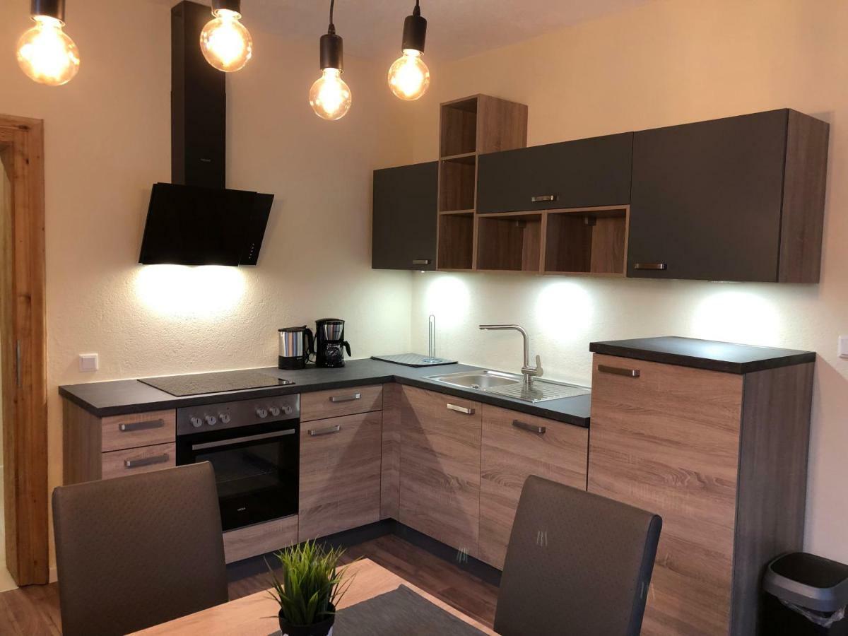 Haus Central Лофер Екстериор снимка