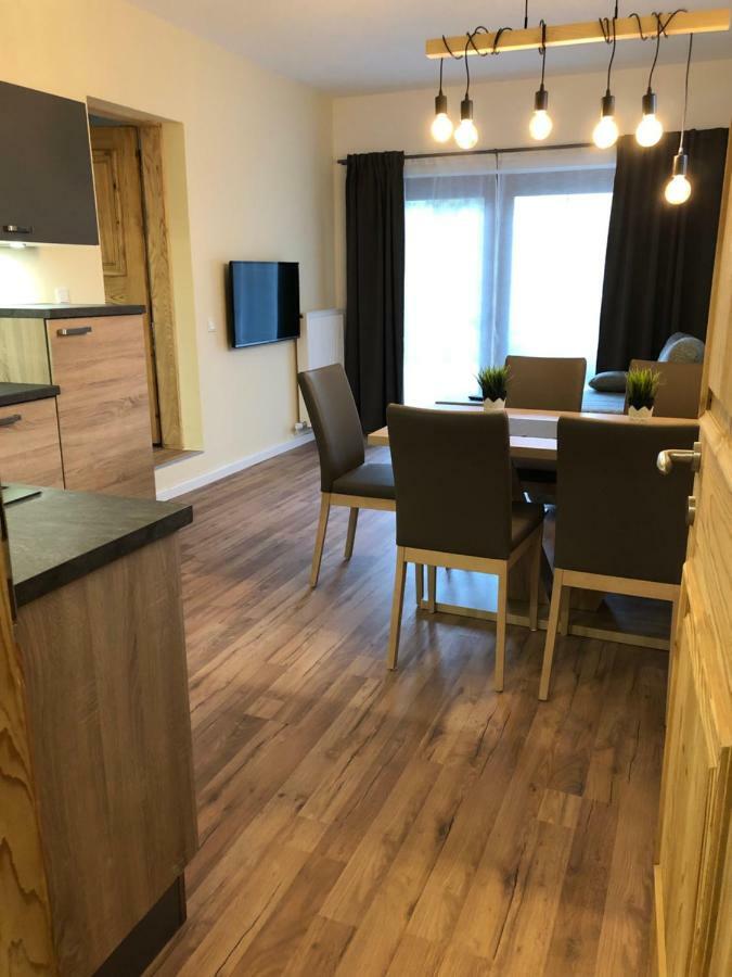 Haus Central Лофер Екстериор снимка